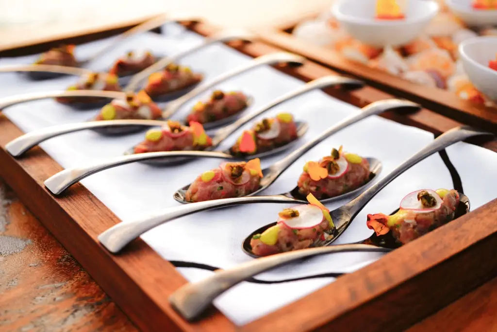 Catering bryllup, Bryllupskake, dåp, catering i oslo, cateringmeny